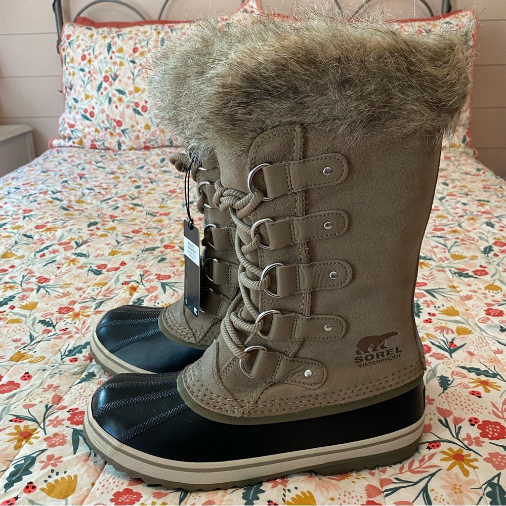 🍁NEW🍁 Sorel Joan of Arctic Boots